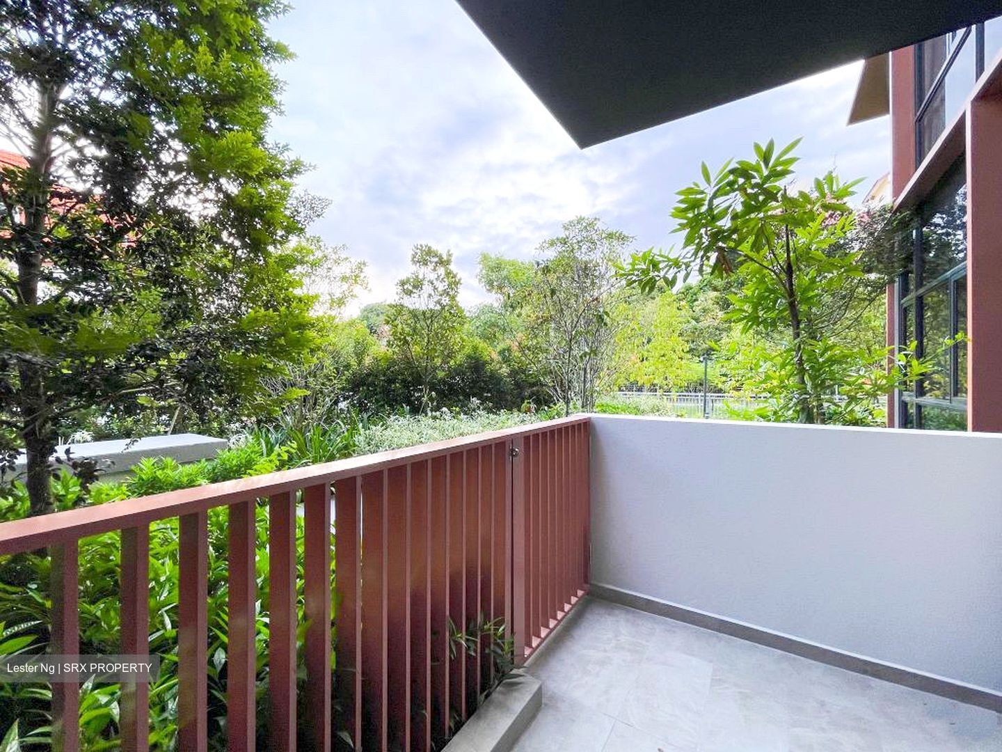 Royalgreen (D10), Condominium #426420061